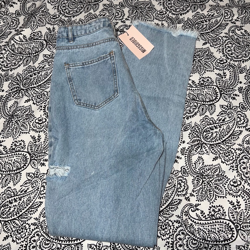 Missguided Highwaisted Straight Leg Jeans